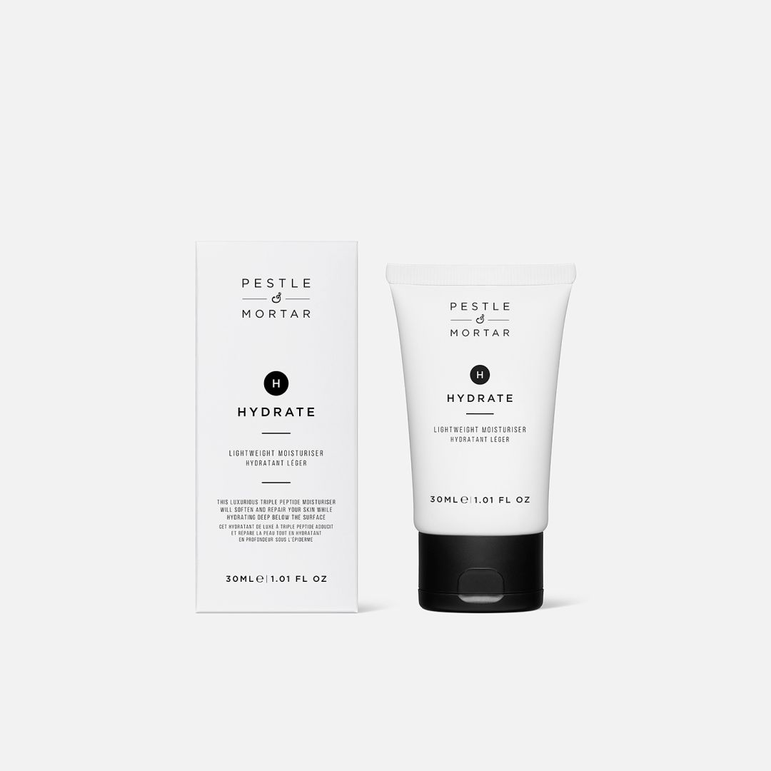 The Pestle and Mortar Hydrate is an ultra-lightweight moisturiser formulated with peptide technologyand squalane.