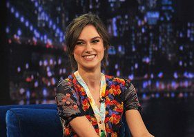 OUTFIT DŇA Keira Knightley